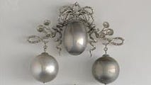 hanging decorative silver bulbs