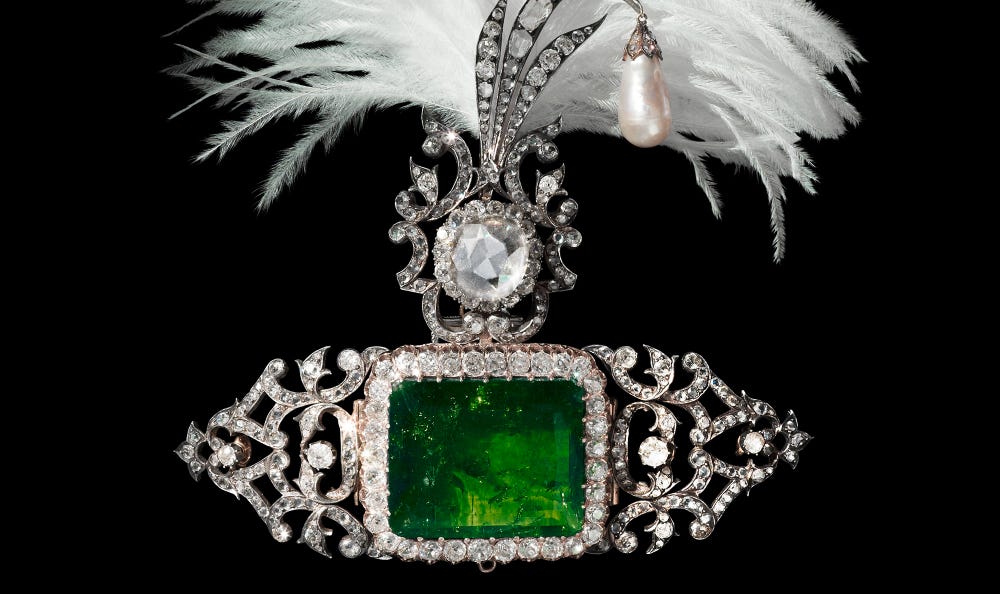 turban ornament with white feathers, Gold, silver, emerald, diamonds, and pearl