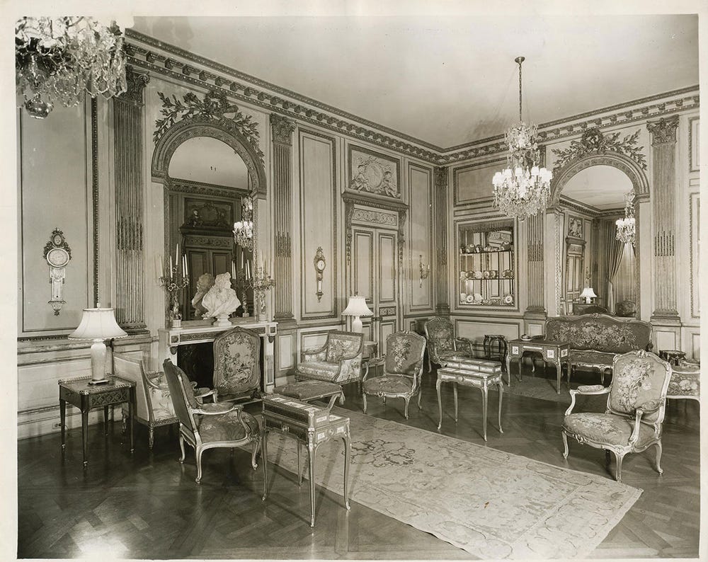 1934 Duveen showroom